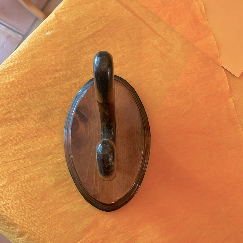 Wall bracket - Picture 2 of 4